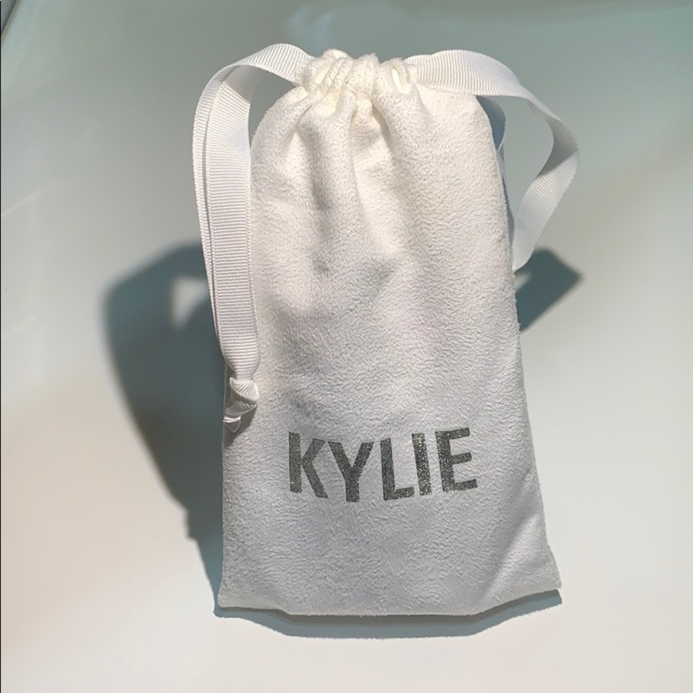 Kylie Cosmetics Pouch